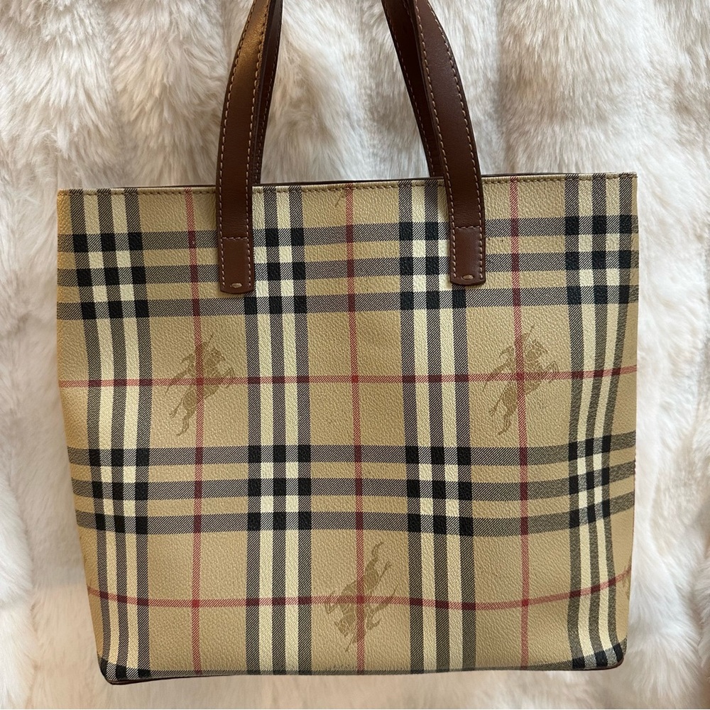Authentic Burberry Tote hand bag